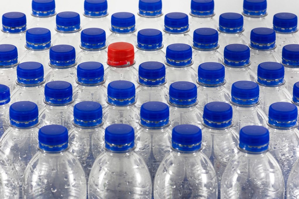 Ide kreatif memanfaatkan botol plastik bekas