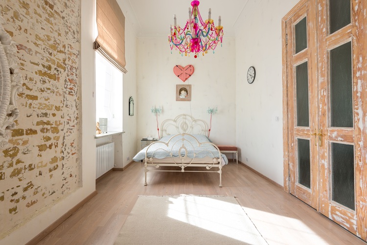 Interior shabby chic palet warna yang lembut, Sumber: pexels.com